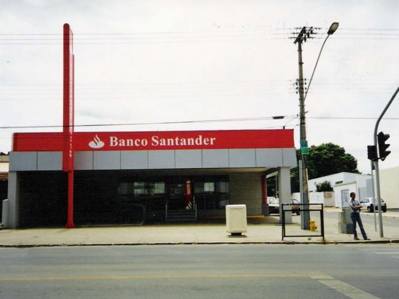 BANCO SANTANDER - AGÊNCIA TAGUATINGA/ BRASÍLIA